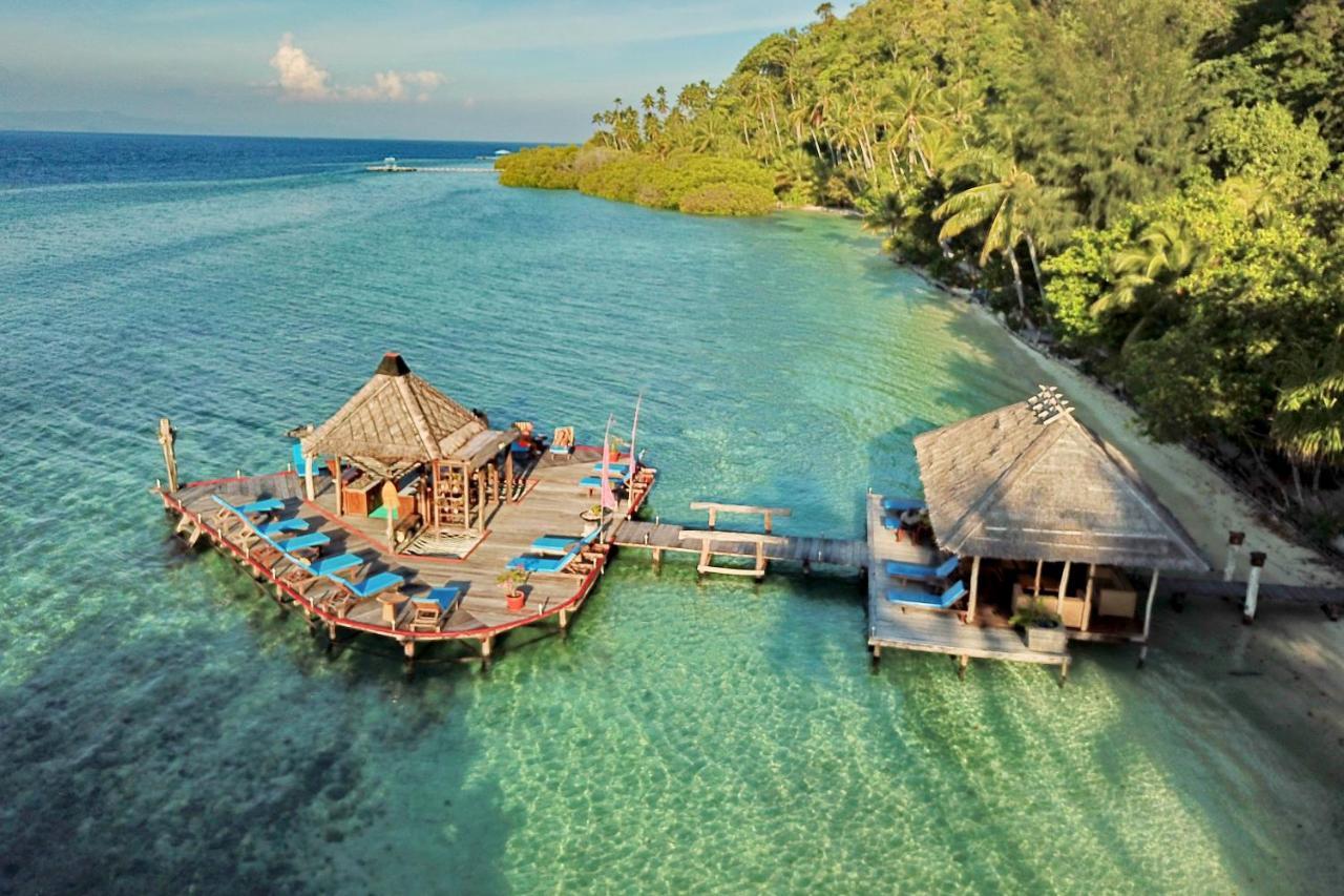 Raja Ampat Dive Lodge Pulau Mansuar Екстериор снимка