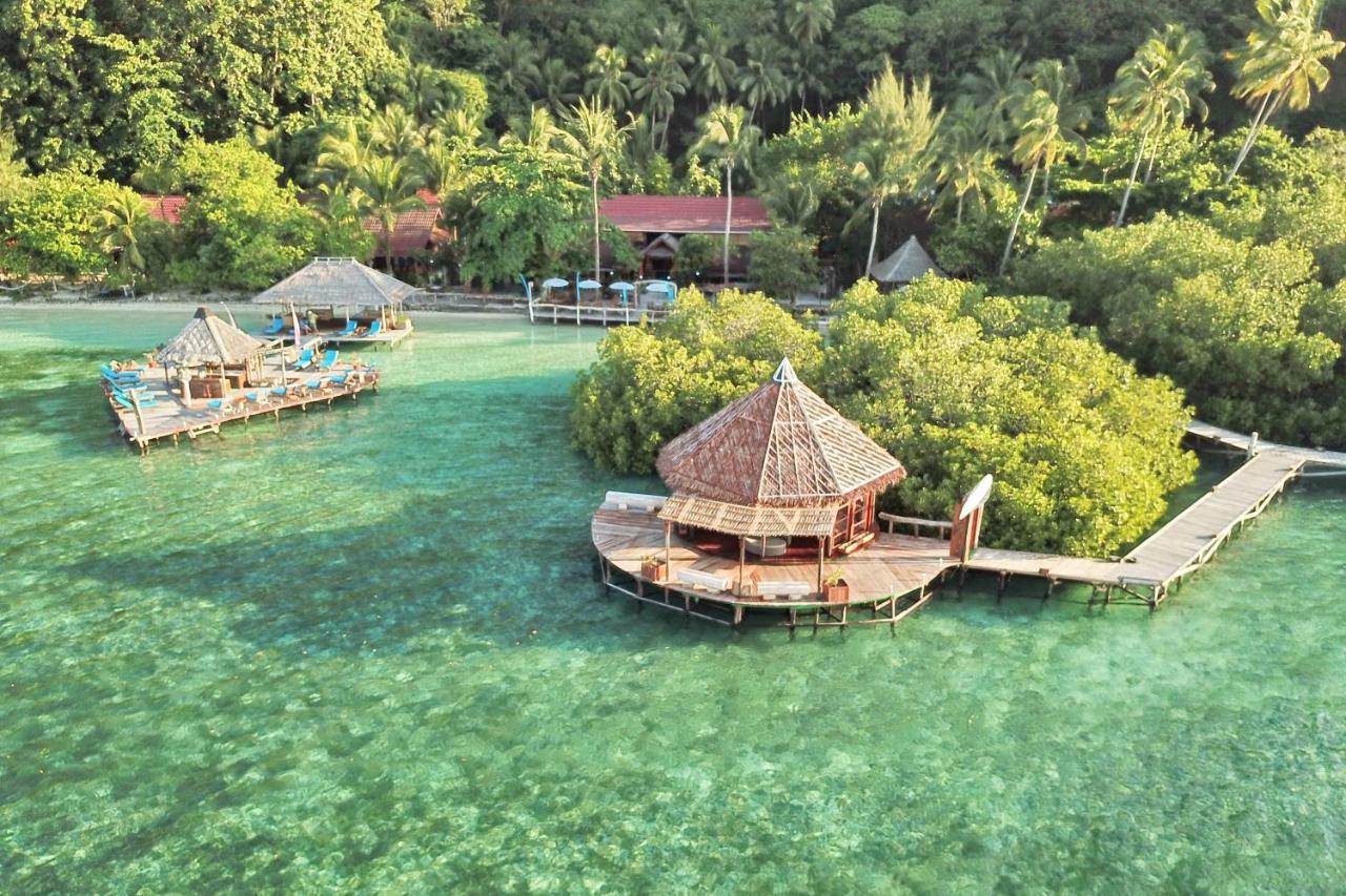 Raja Ampat Dive Lodge Pulau Mansuar Екстериор снимка