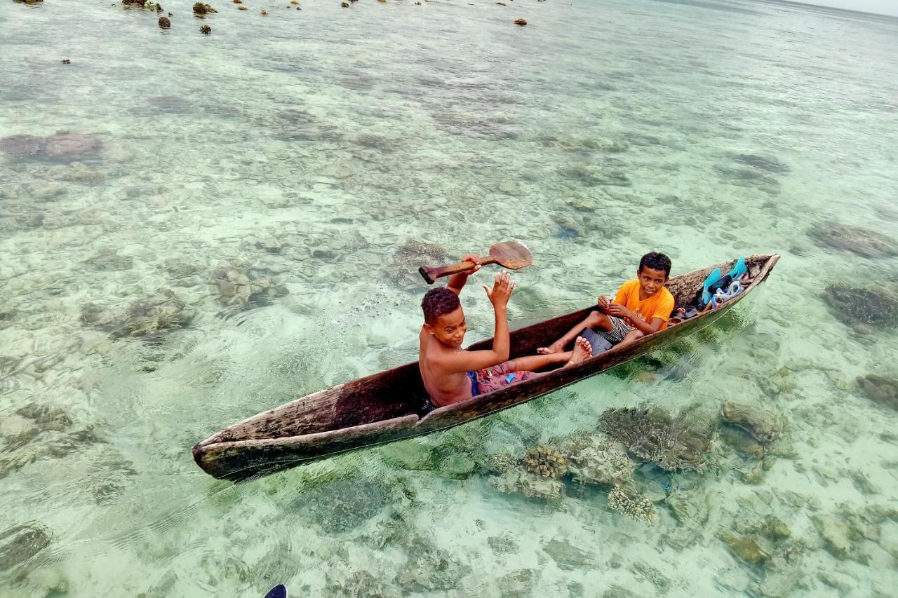 Raja Ampat Dive Lodge Pulau Mansuar Екстериор снимка