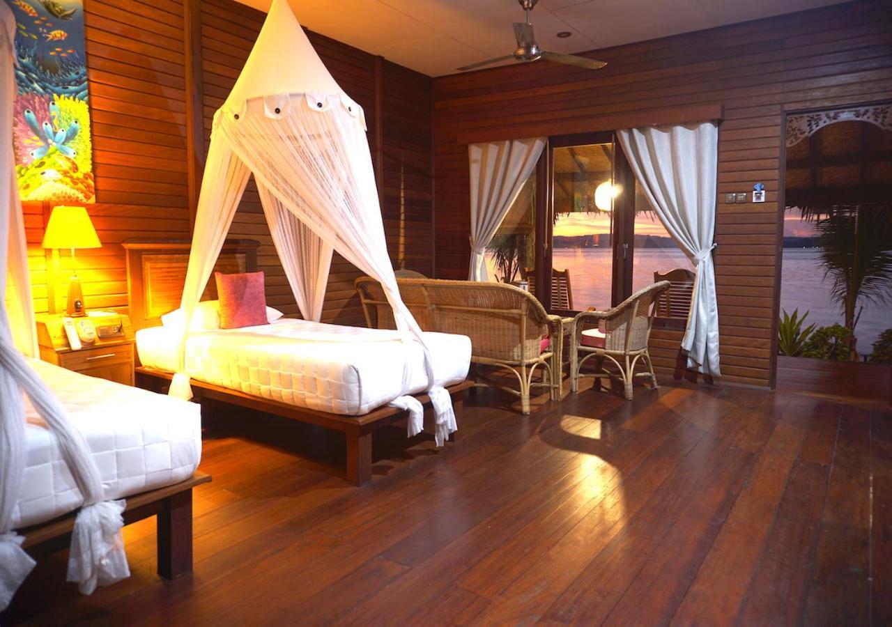 Raja Ampat Dive Lodge Pulau Mansuar Екстериор снимка